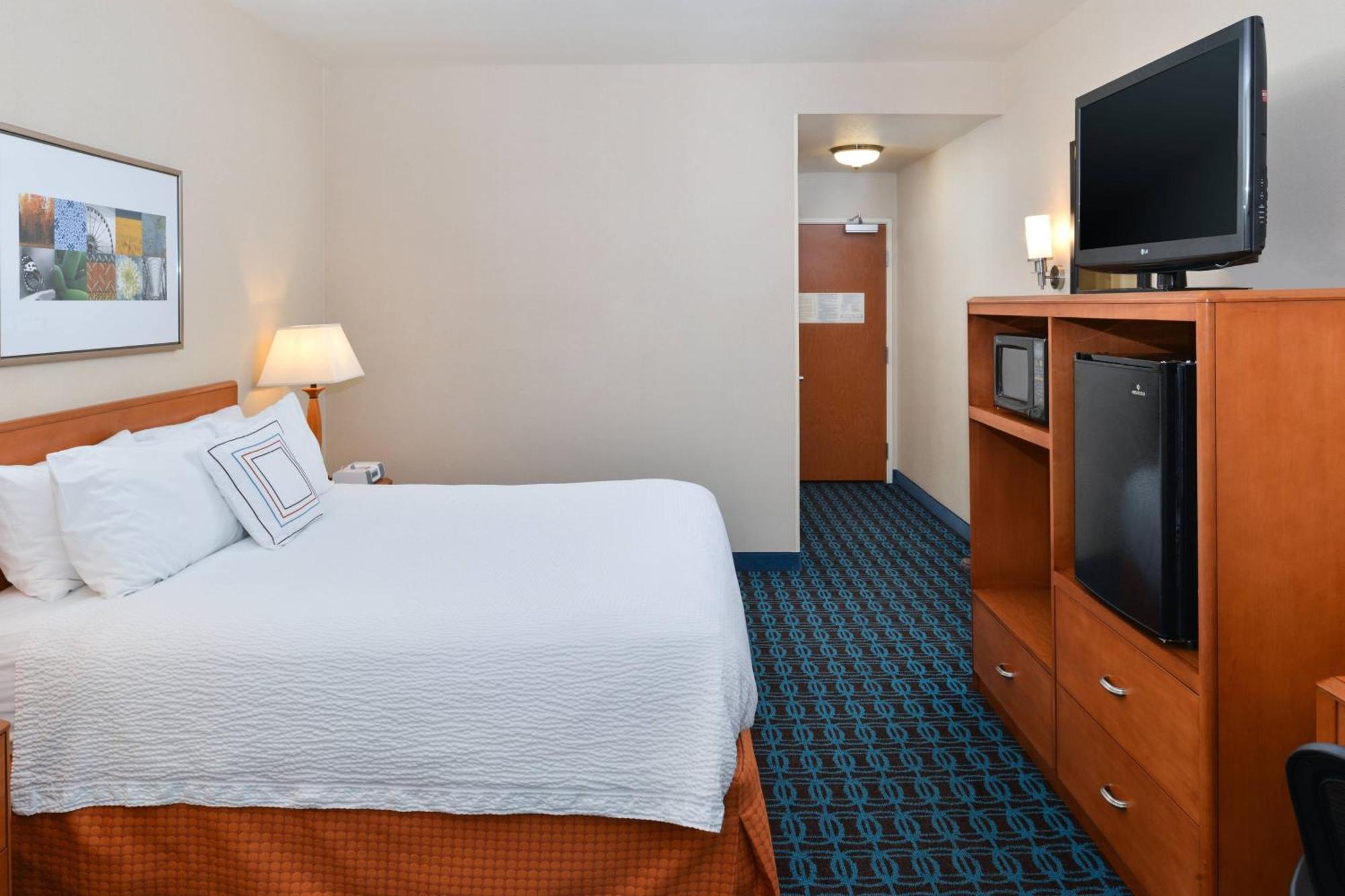 Fairfield Inn And Suites By Marriott Elk Grove Zewnętrze zdjęcie