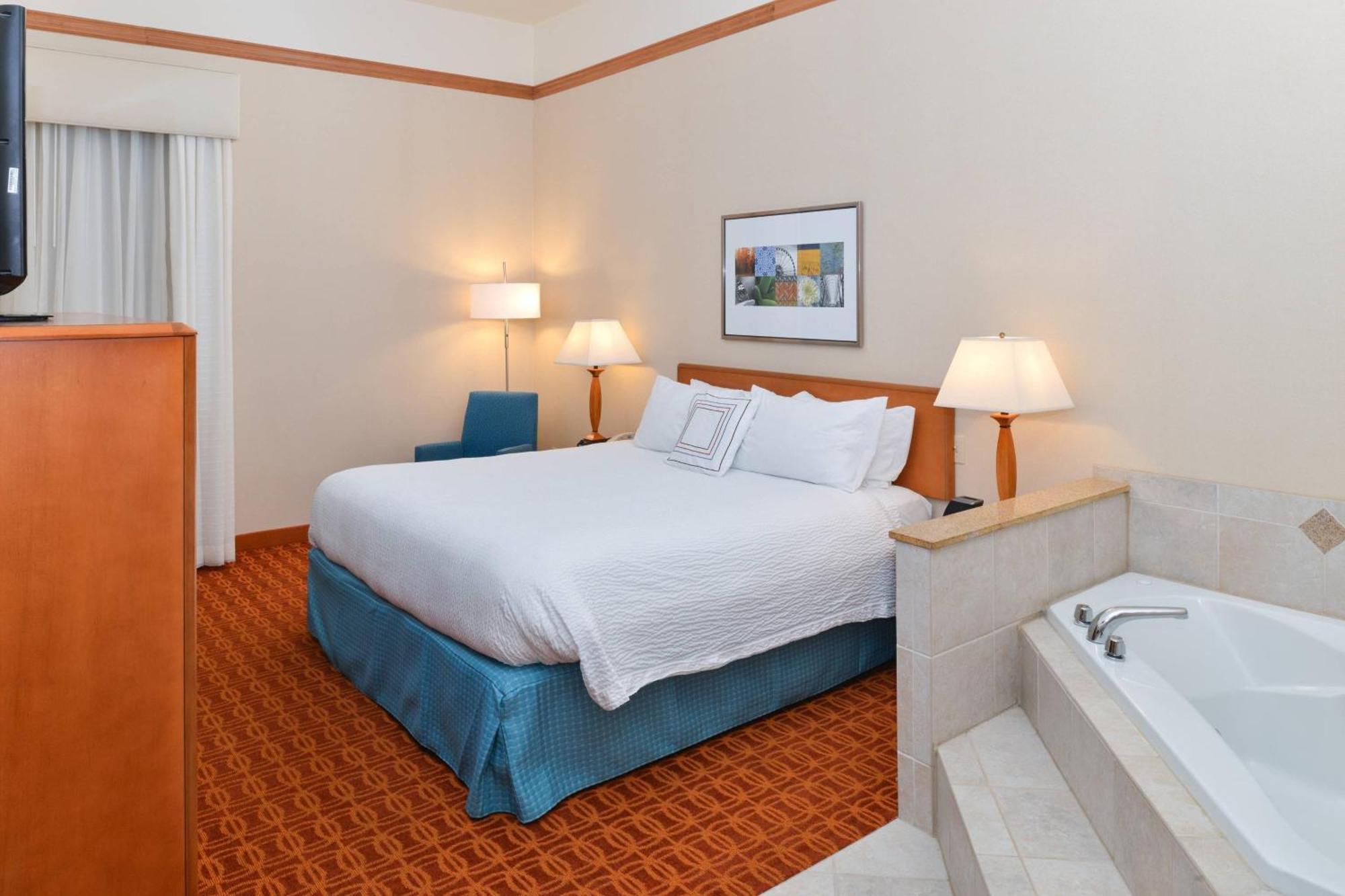Fairfield Inn And Suites By Marriott Elk Grove Zewnętrze zdjęcie
