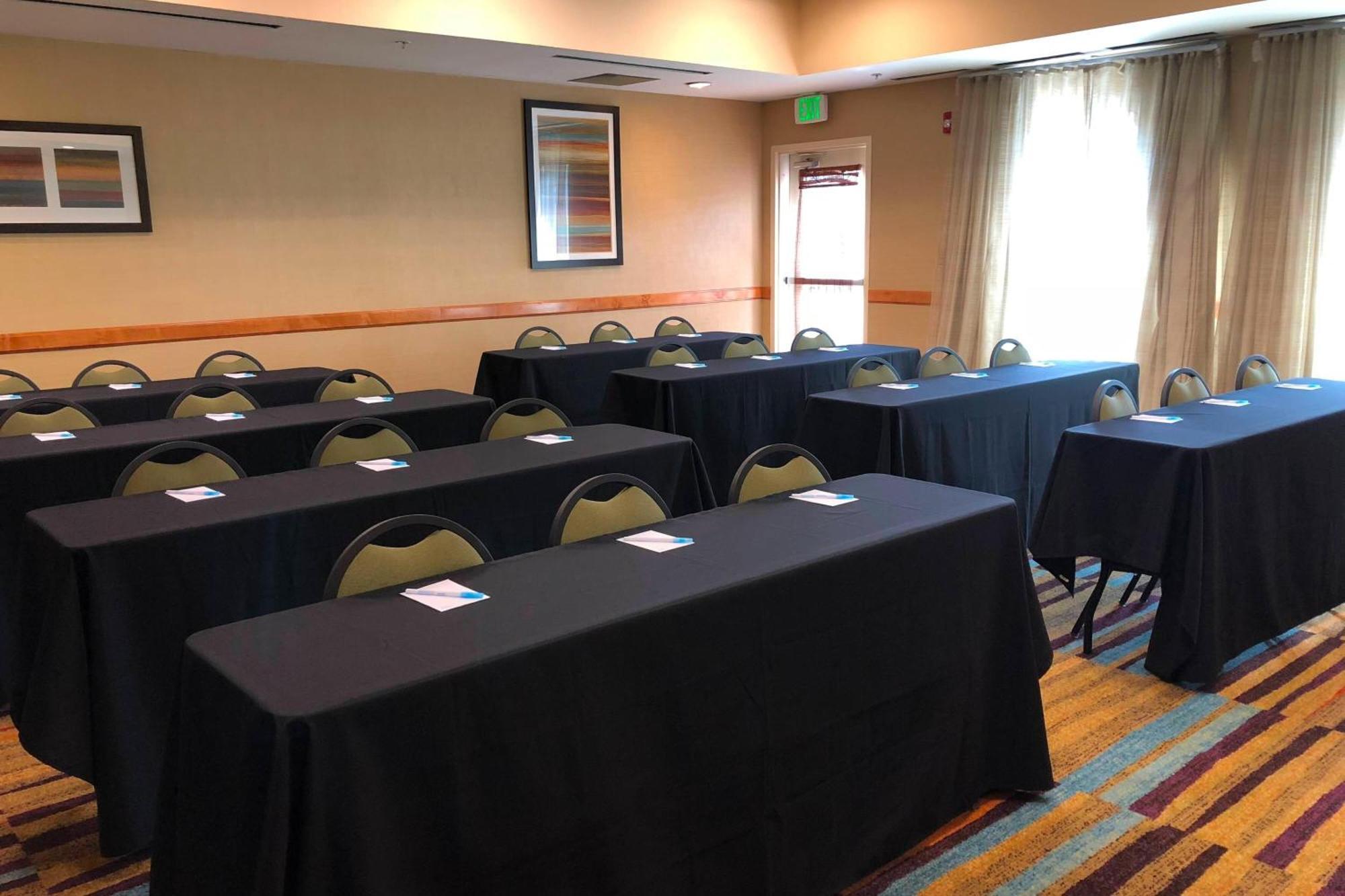 Fairfield Inn And Suites By Marriott Elk Grove Zewnętrze zdjęcie