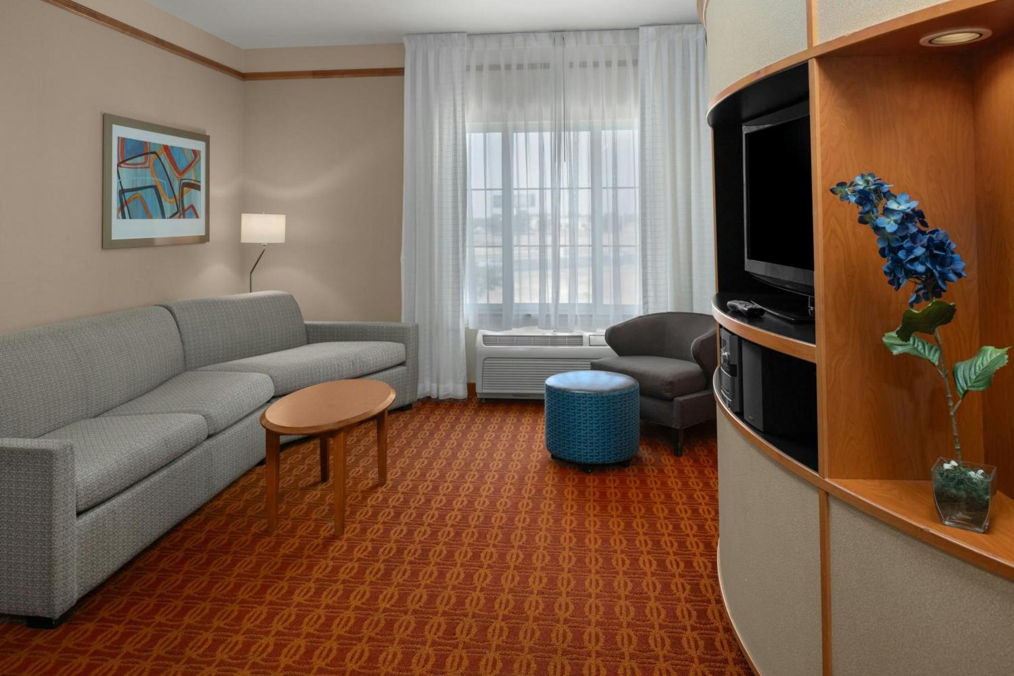 Fairfield Inn And Suites By Marriott Elk Grove Zewnętrze zdjęcie
