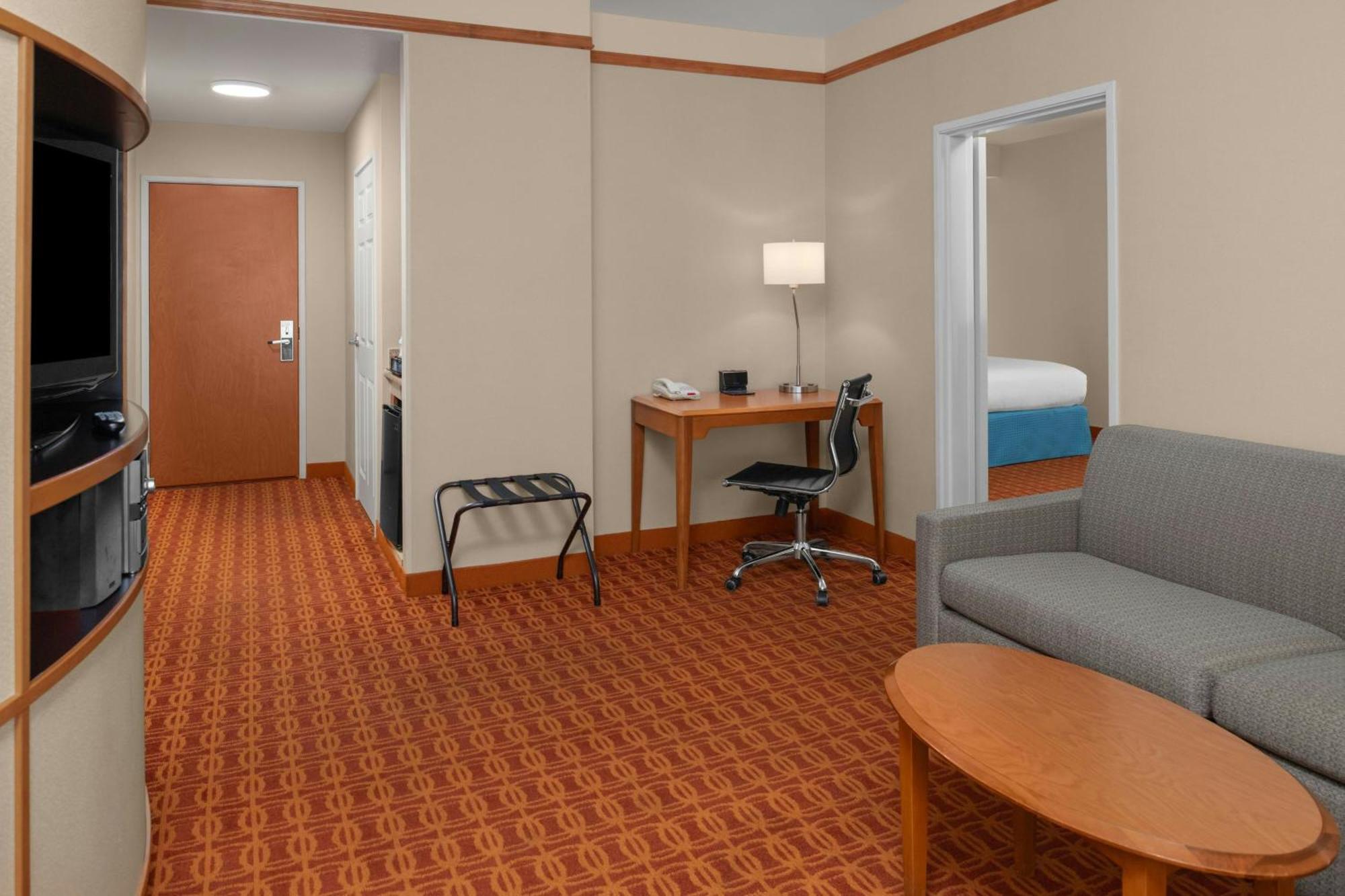 Fairfield Inn And Suites By Marriott Elk Grove Zewnętrze zdjęcie