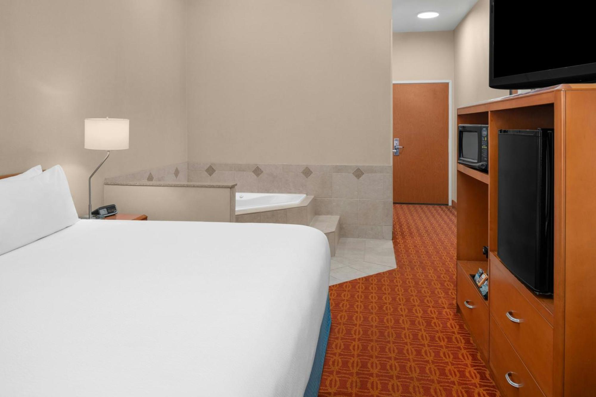 Fairfield Inn And Suites By Marriott Elk Grove Zewnętrze zdjęcie