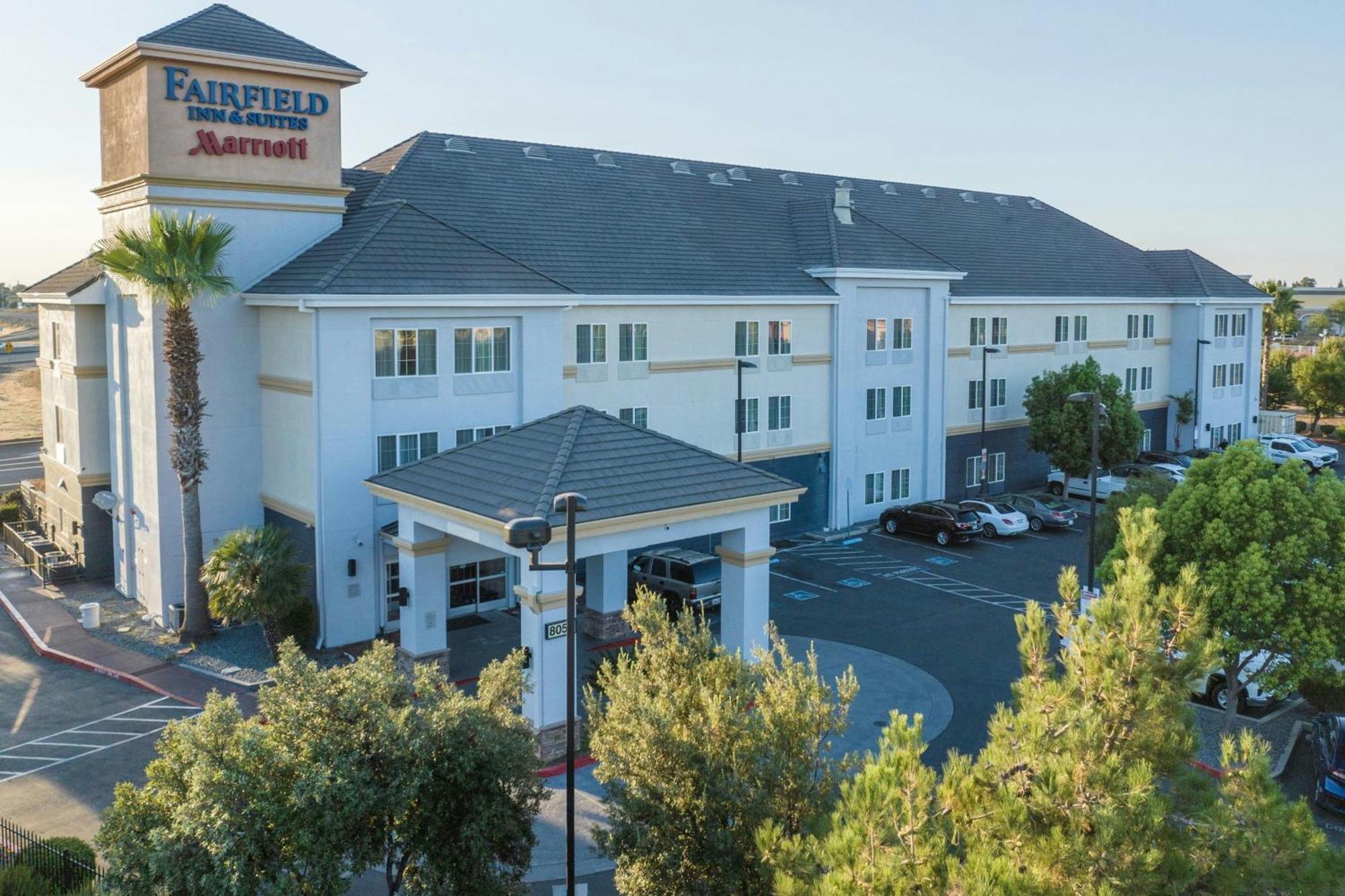 Fairfield Inn And Suites By Marriott Elk Grove Zewnętrze zdjęcie